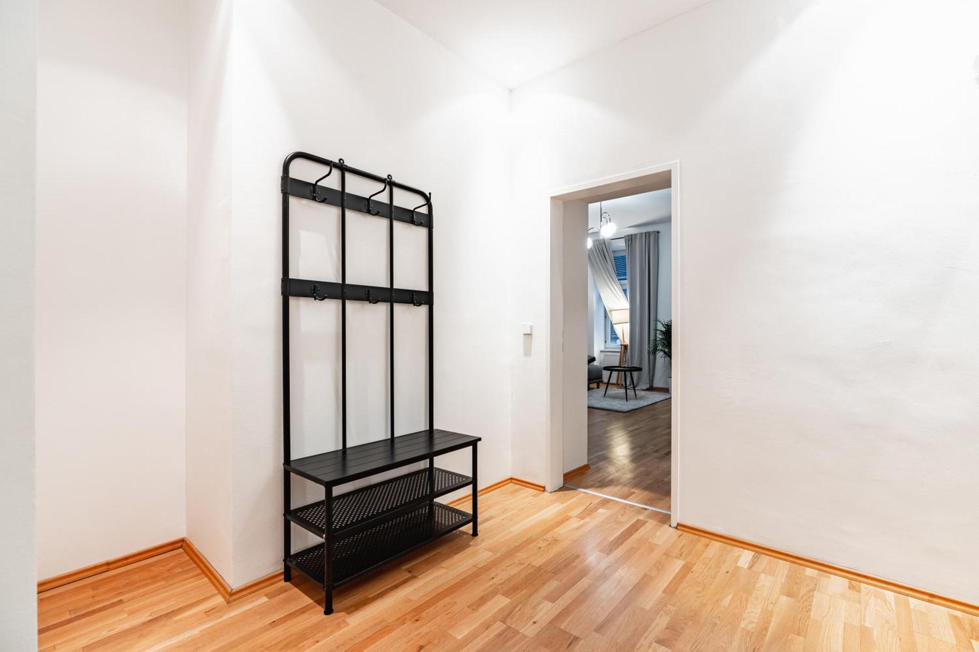 Apartament Spacious 3-room Apt. 15 Min To The Center *